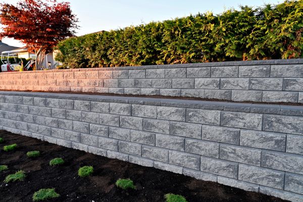 Concrete Retaining Wall Installation in Kenner