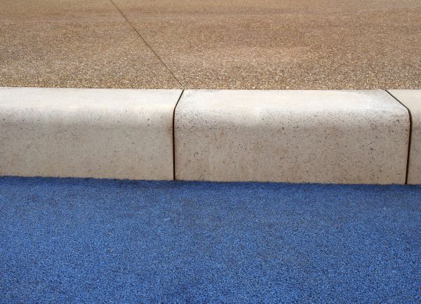 Curb And Sidewalk Installation in Kenner
