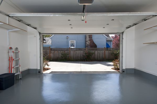 Garage Pad Pouring in Kenner