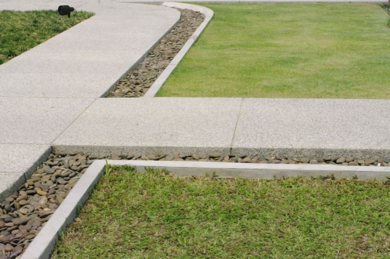 Concrete Driveway Edging